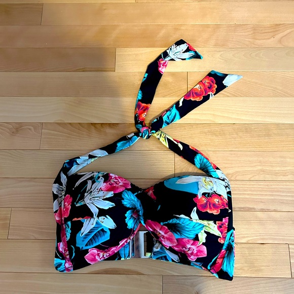 Seafolly bikini top - Picture 1 of 2